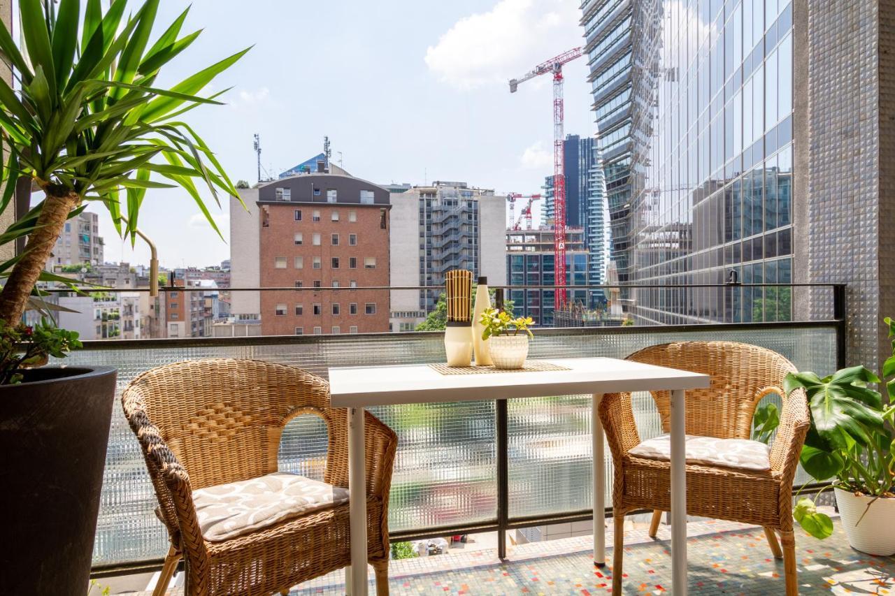 Palazzo Lombardia - Central Station - Bighome มิลาน ภายนอก รูปภาพ